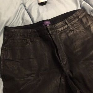 NYDJ Black faux leather stretch jeans! Size 16W